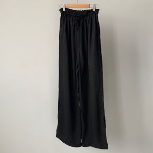 Shaina Mote Lounge pants